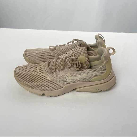 Nike Woman’s Presto Fly Oatmeal Sneaker Size‎ 10 - Picture 4 of 9